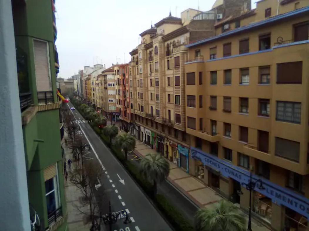 Las Golondrinas Zaragoza Buitenkant foto
